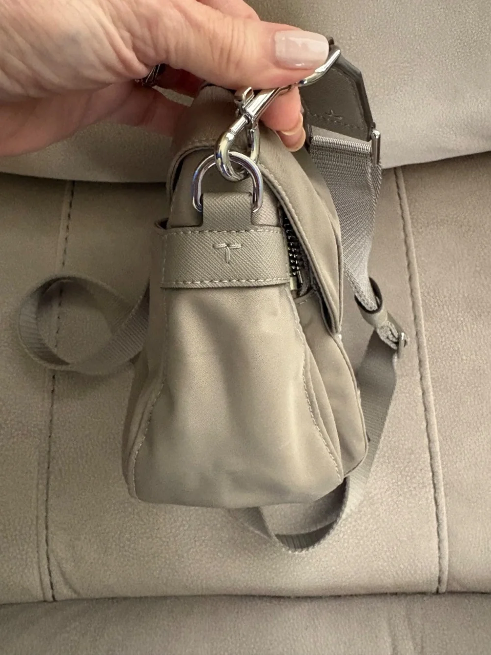 TORY BURCH VIRGINIA SMALL MESSENGER - Picture 7 of 9